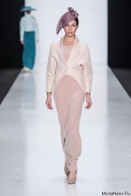 Julia Gurjeva SS 2015 (весна-лето) (53348.MBFWR_.Womens.Hats_.Collection.Julia_.Gurjeva.SS_.2015 (4).jpg)